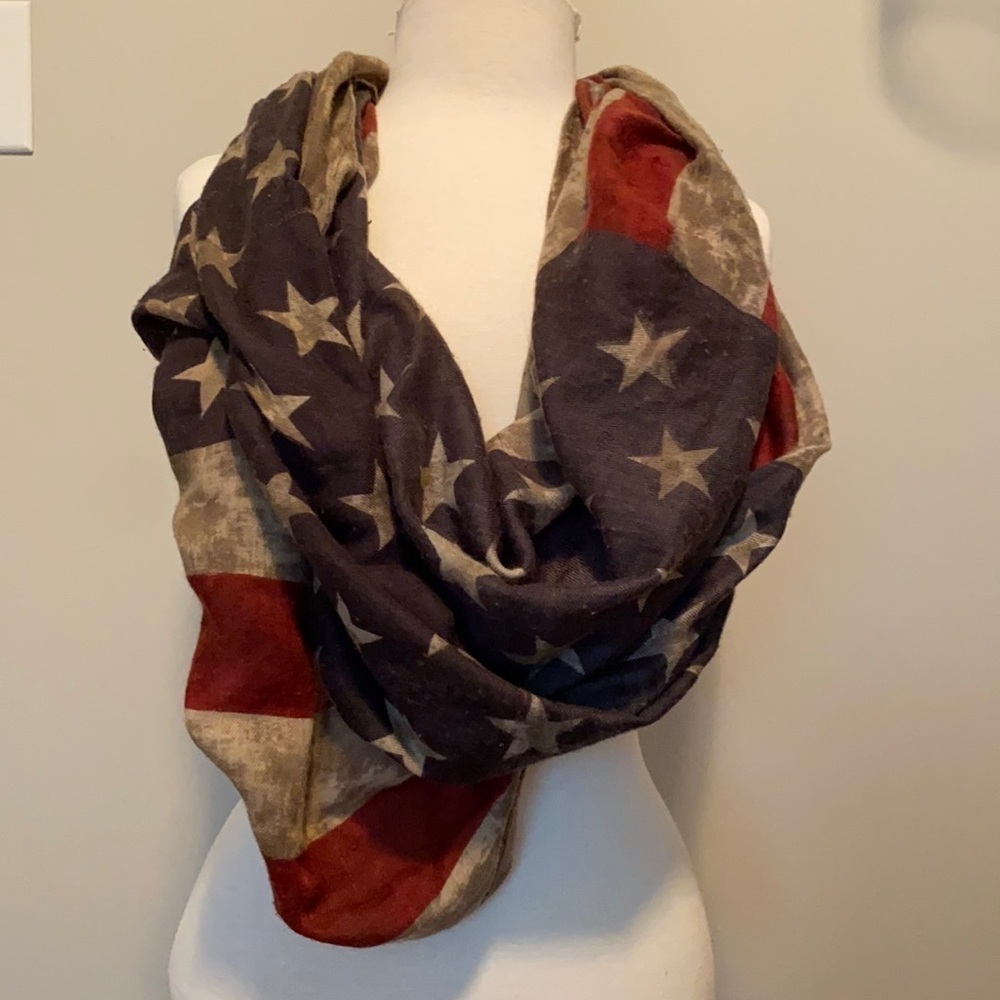 infinity flag Red Whit Blue Scarve  🧣♥️😎